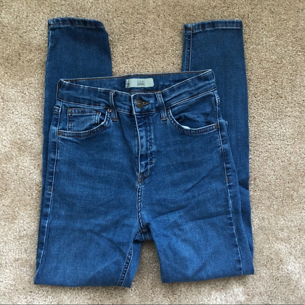 Top Shop Jamie Jeans (Small Rip)